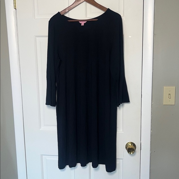 Lilly Pulitzer Dresses & Skirts - Lilly Pulitzer Ophelia Black Swing dress XL